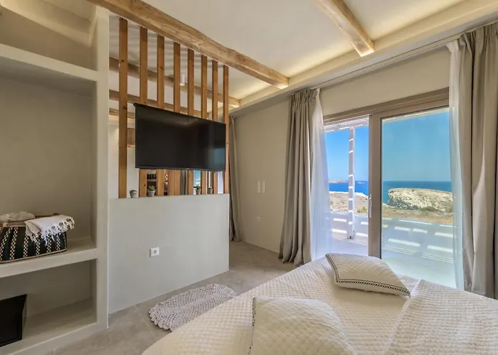 Ocean Pearl Luxurious Suite